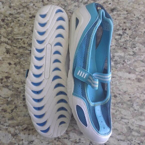 Womens Lands End Casual Shoe Size 8 B - Picture 2 of 2